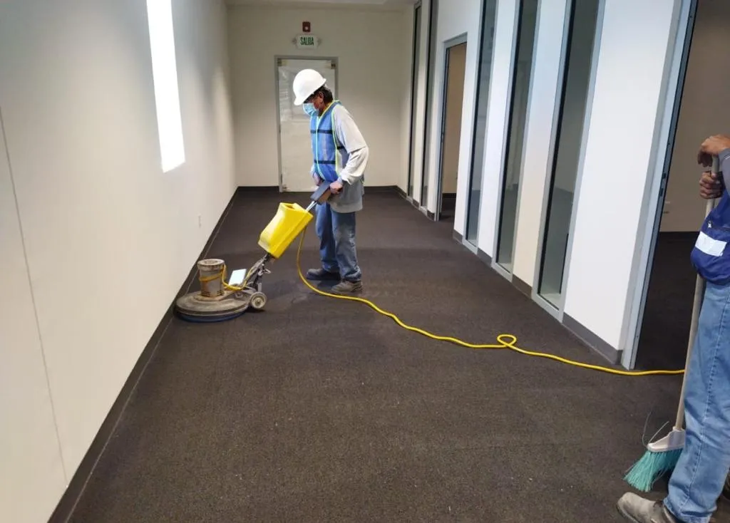 Servicio de limpieza MGCleanogar en gallery 130