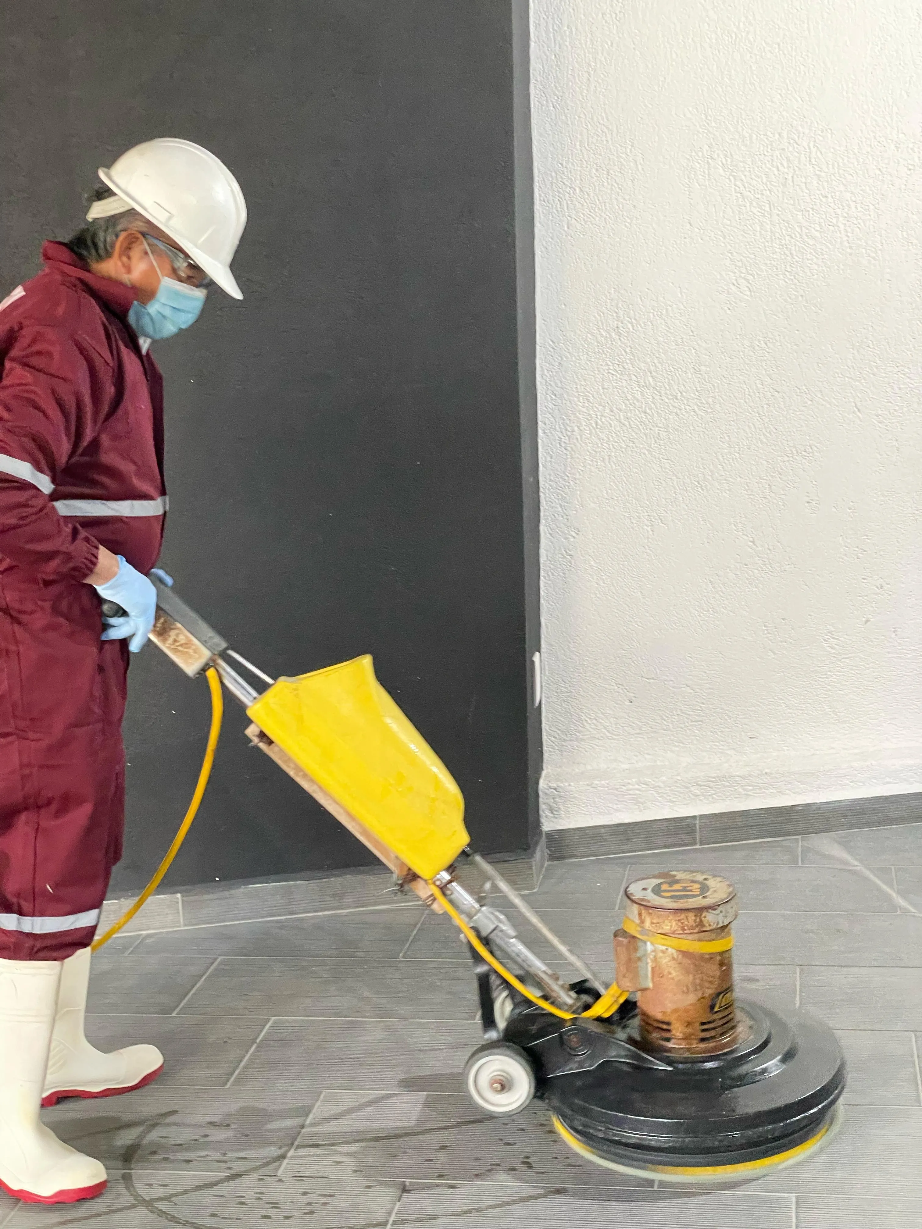 Servicio de limpieza MGCleanogar en gallery 56