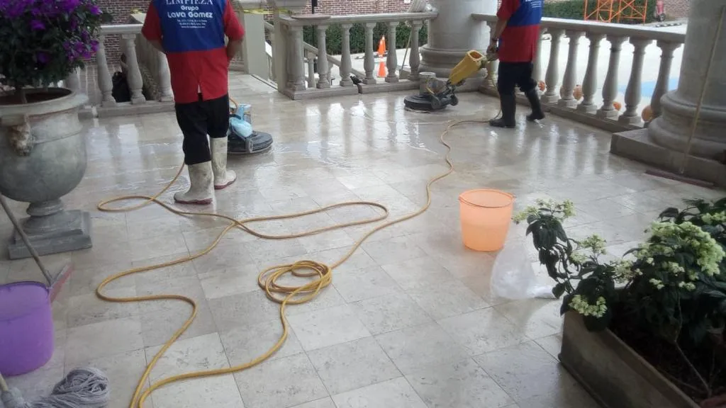 Servicio de limpieza MGCleanogar en gallery 37